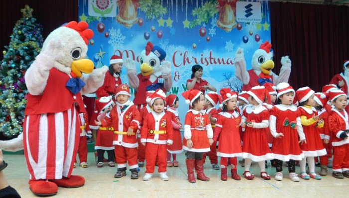 Quần áo ông già noel