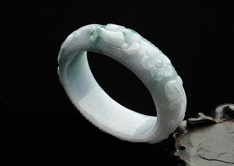 Khám phá sự khác biệt của ngọc tự nhiên King Jades