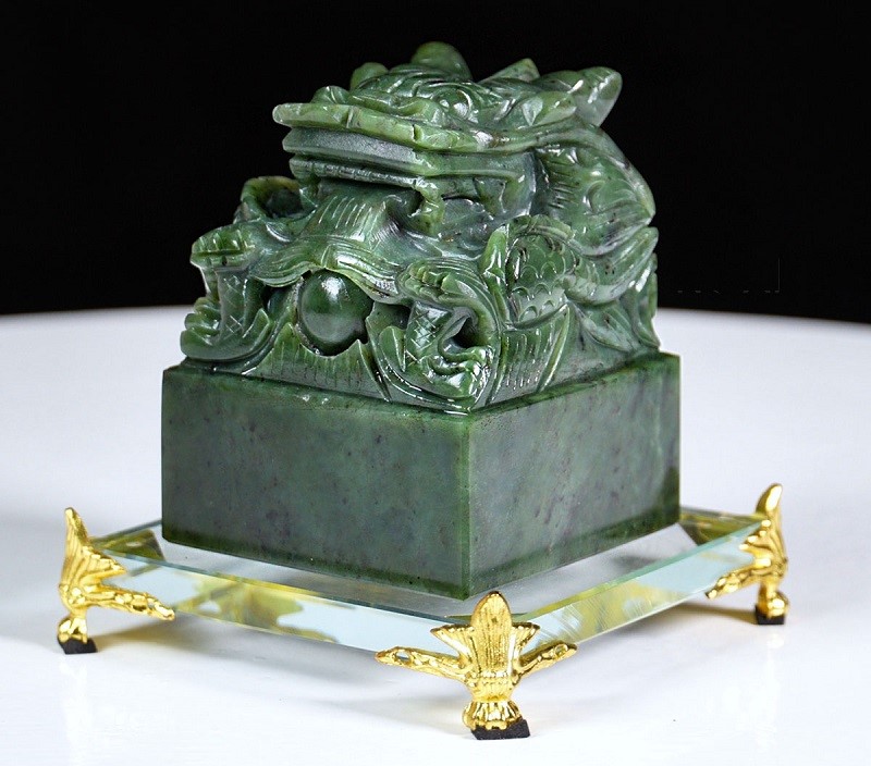 Sức mạnh phong thủy của sản phẩm ngọc trong thăng tiến sự nghiệp