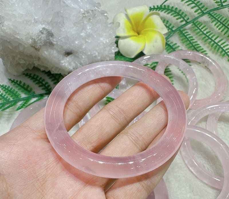 Cách đá quý ảnh hưởng đến tâm trạng con người