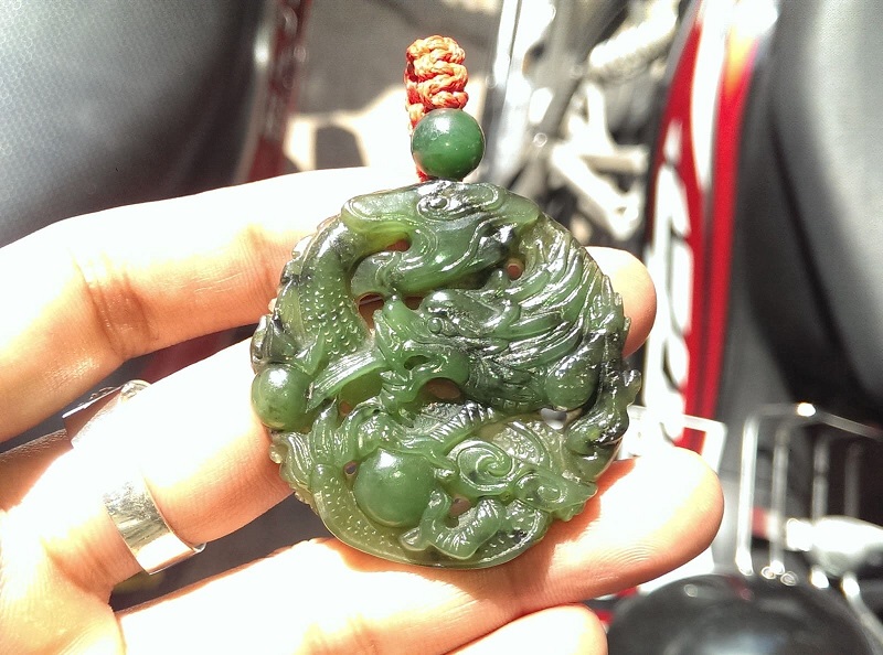 Ngọc chạm khắc linh vật – Tăng cường phong thủy