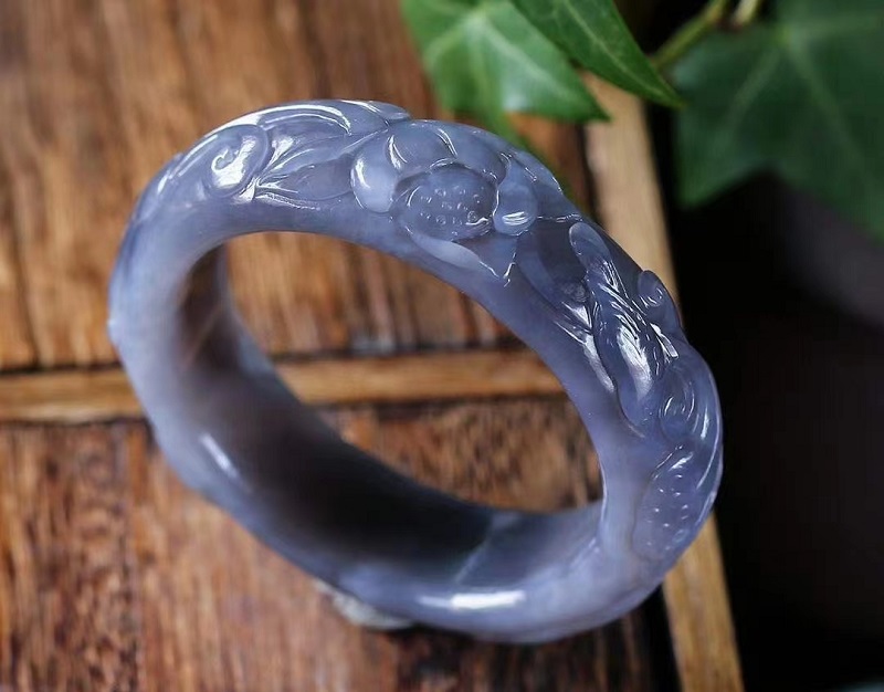 Ngọc cho người cao tuổi – Bình an và sức khỏe từ thiên nhiên