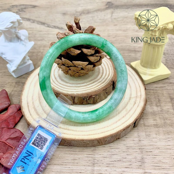 Top 10 vòng Bạch Ngọc thiên nhiên hoàn hảo nhất dành cho phái đẹp
