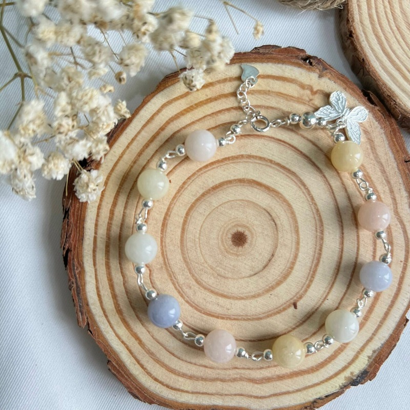 Ngọc đa bảo kết hợp charm – Phong cách hiện đại và năng lượng cổ truyền